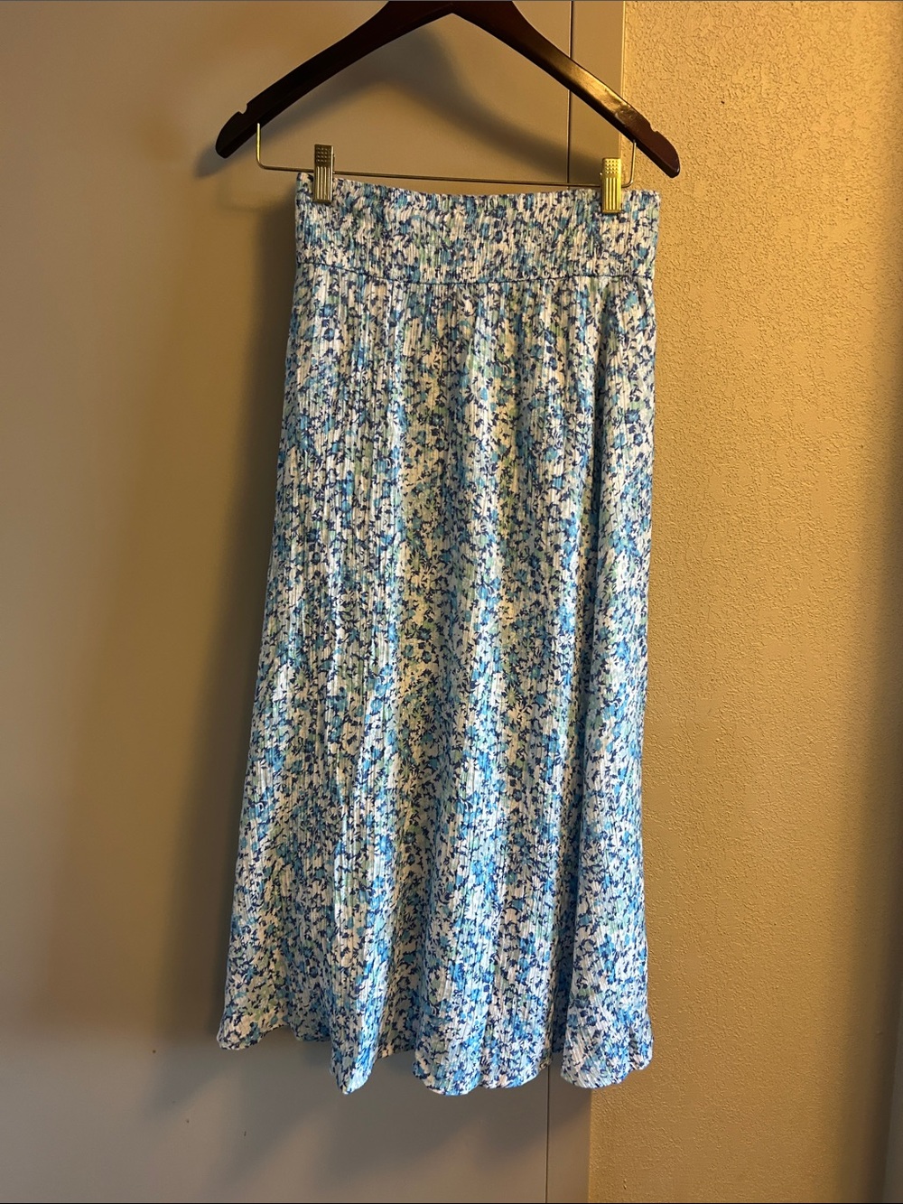 Wonderly Blue & White Floral Midi Skirt with Smocked Waist